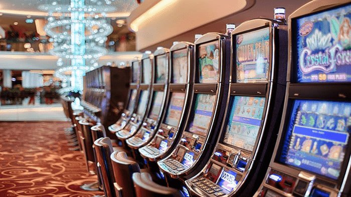 Tim keamanan digital sambeltoto menjaga data dan privasi pengguna dengan teknologi terkini